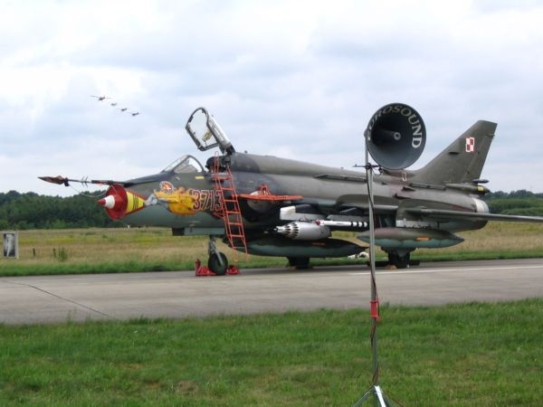 Afbeeldingslocatie: http://tweakers.net/ext/f/7d12fc92513a6f7d736633f114699deb/full.jpg