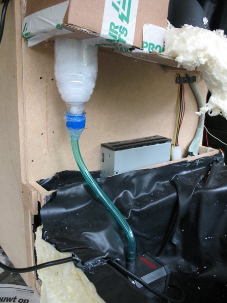 Afbeeldingslocatie: http://tweakers.net/ext/f/7ede6697607eadd5b4590fa248b9af6d/full.jpg