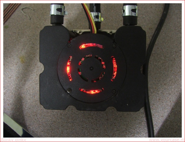 Afbeeldingslocatie: http://tweakers.net/ext/f/7f4ff889e475a9063b2d6e34a52b69e1/full.jpg