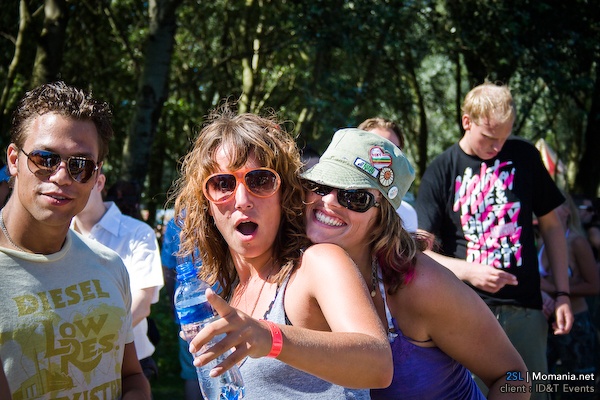 Afbeeldingslocatie: http://tweakers.net/ext/f/8988479a05f4aafbf11ba8415c810419/full.jpg