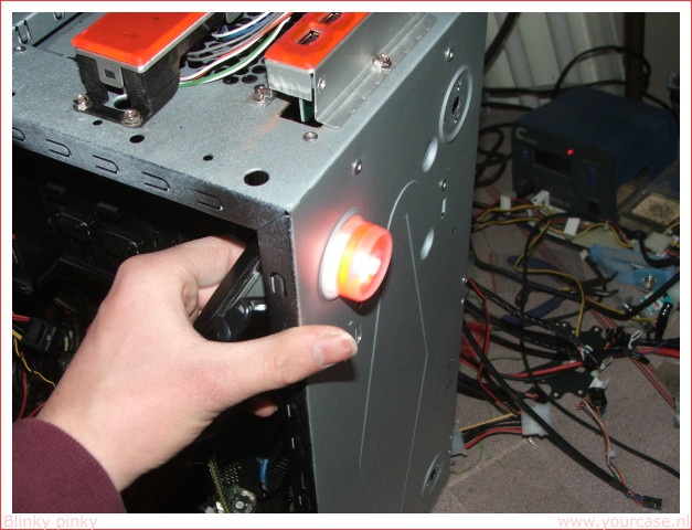 Afbeeldingslocatie: http://tweakers.net/ext/f/8b36463c1e58b55262a7727f331914a4/full.jpg