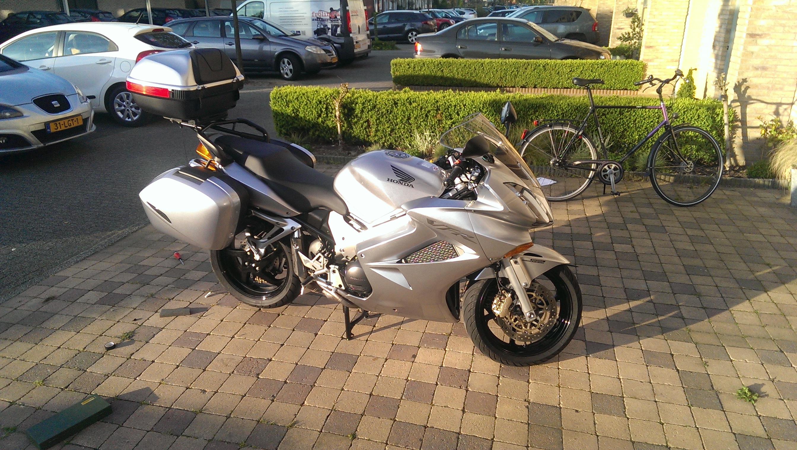 Afbeeldingslocatie: http://tweakers.net/ext/f/8cAmfYMvCk1Ek3CKsY8Y2hbx/full.jpg