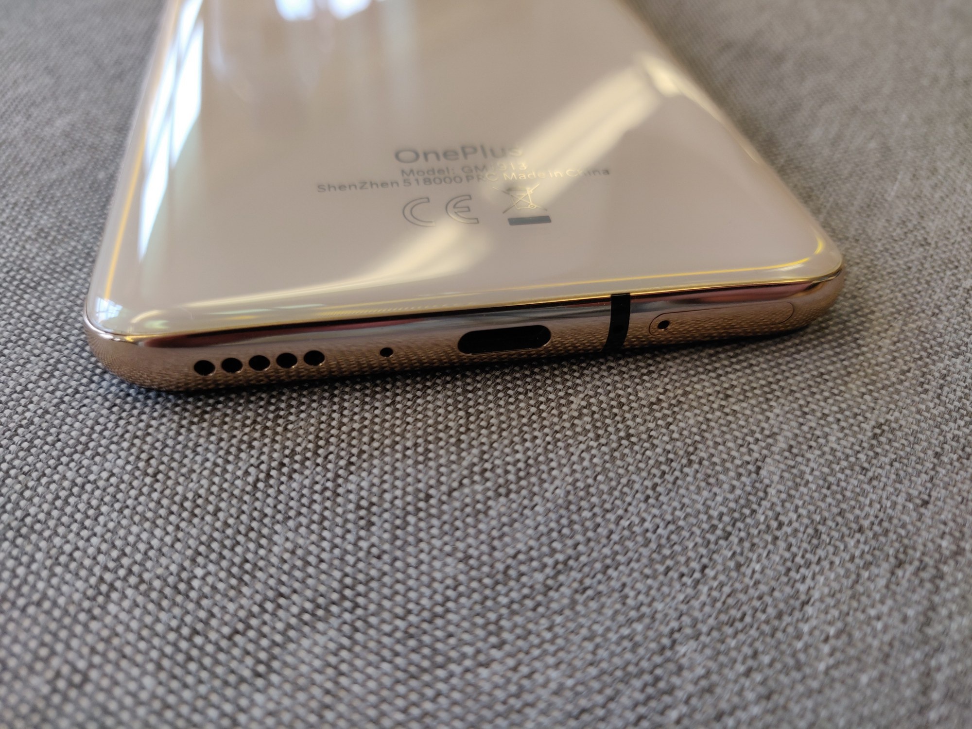 OnePlus 7 Pro - Almond OnePlus 7 Pro - Almond