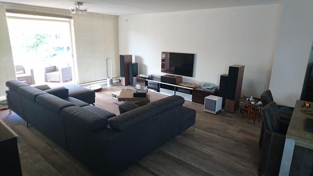 Afbeeldingslocatie: https://tweakers.net/ext/f/8rOQd6J8uXMZm43jYRWRL9CG/full.jpg