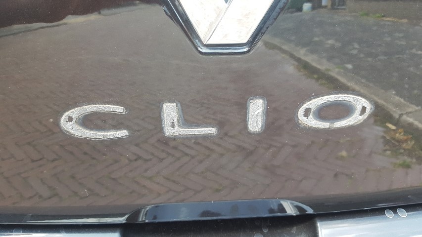 Afbeeldingslocatie: https://tweakers.net/ext/f/8xncFJ4W1zQ87oy7nrTlav8C/full.jpg