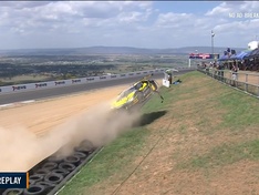 Afbeeldingslocatie: https://tweakers.net/ext/f/8yYbMTRIHp6N8UsKDaw3XYEA/medium.jpg