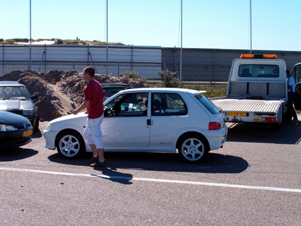 Afbeeldingslocatie: http://tweakers.net/ext/f/930fecac53a754bdda677ba90e0805d3/full.jpg