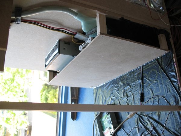Afbeeldingslocatie: http://tweakers.net/ext/f/99391ad6eb010d636576687af0250c7a/full.jpg