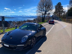911