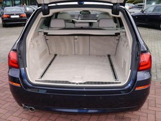 achterbak BMW 530d