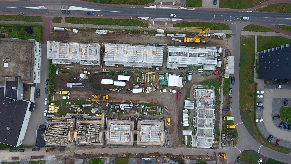 Afbeeldingslocatie: https://tweakers.net/ext/f/9zaqIFOtoqgr0tKatAiyPgmT/full.jpg