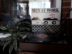 Men at work - bussiness as usual