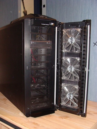 Afbeeldingslocatie: http://tweakers.net/ext/f/Al6THLA3fE1txsx1HGhggejW/full.jpg