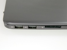 laptop links aansluitingen detail