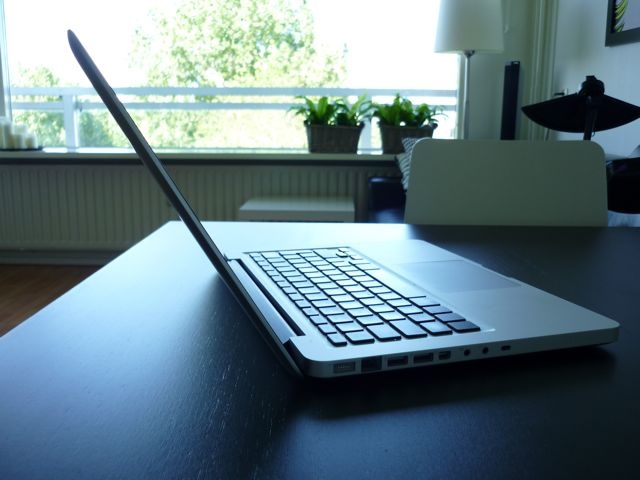 Afbeeldingslocatie: http://tweakers.net/ext/f/B7eEb7itUUYeUUuNiSGlAJOH/full.jpg