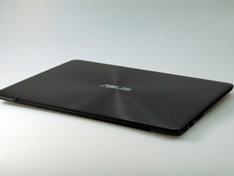 laptop boven iso rechts
