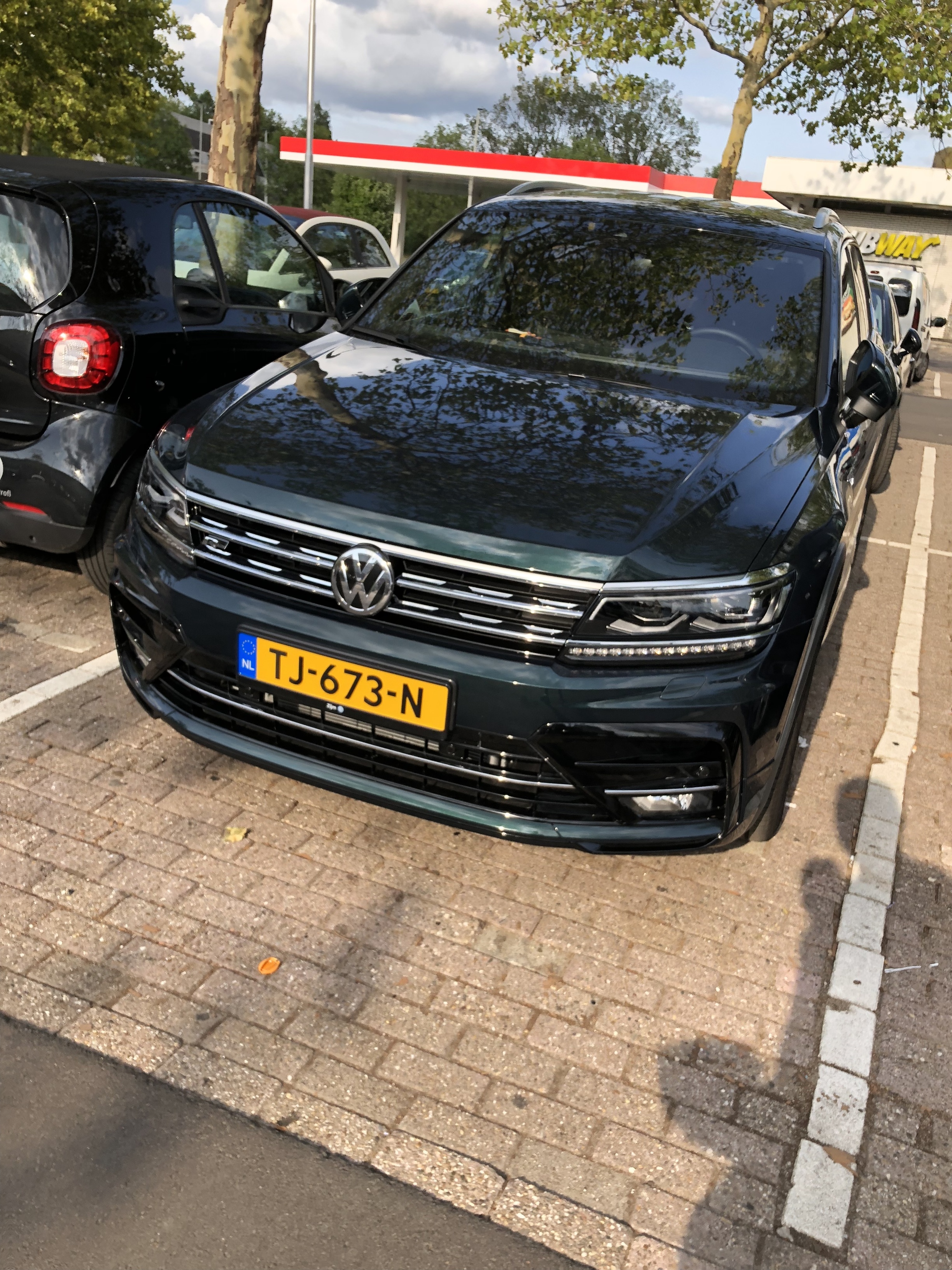 Afbeeldingslocatie: https://tweakers.net/ext/f/CV6KQOtAFKeVG0VUZIi7l9mt/full.jpg