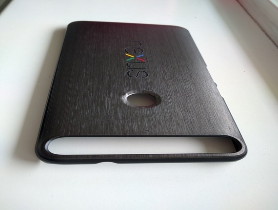 D-Brand sticker op Spigen Thin fit case 3 D-Brand sticker op Spigen Thin fit case 3