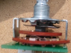 Afbeeldingslocatie: https://tweakers.net/ext/f/CvKAsWUstXkQosErHDtnvTYu/medium.jpg