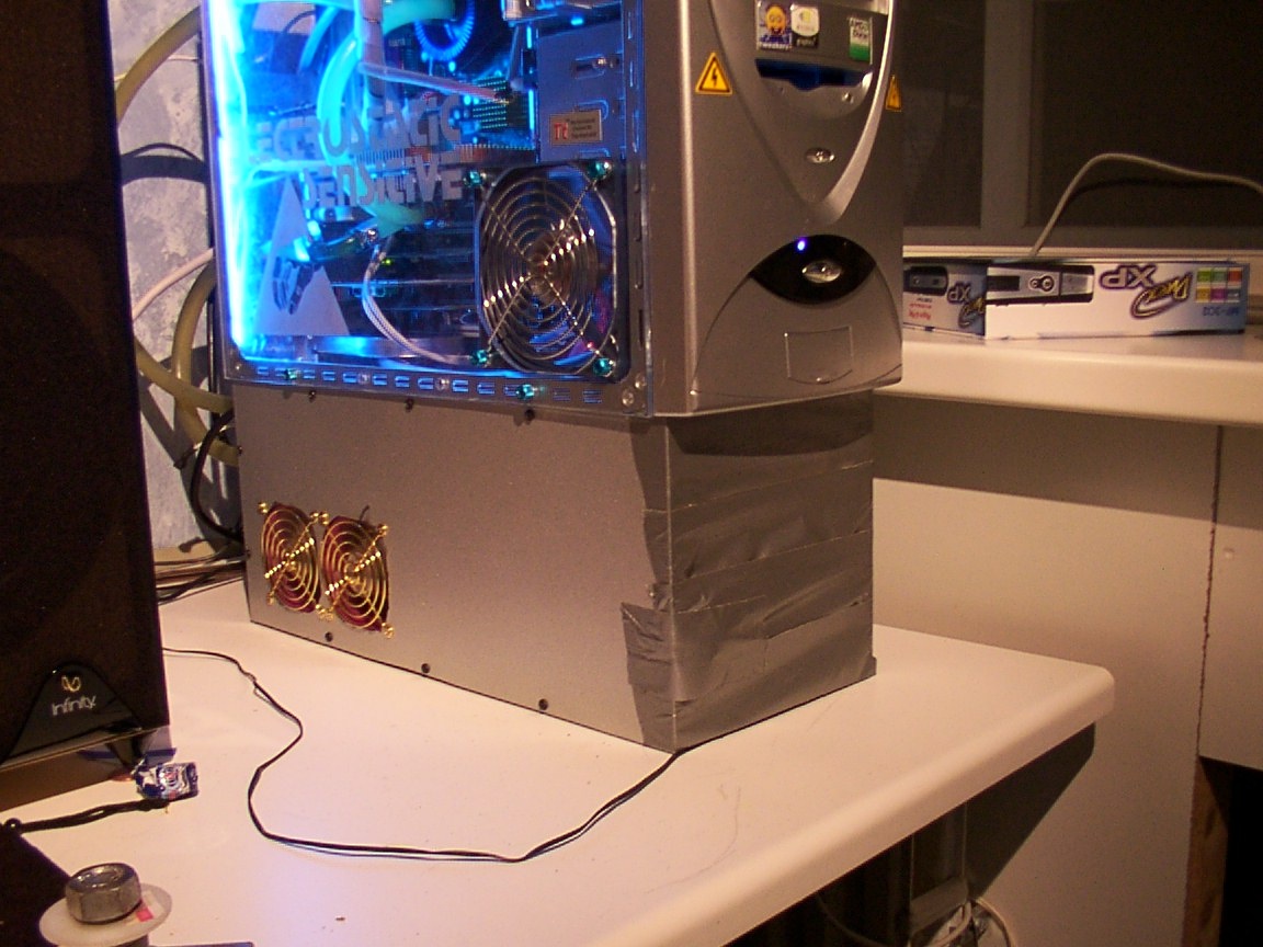 http://tweakers.net/ext/f/CxFg7WuQ1dOhI9izuQAX2TJh/full.jpg http://tweakers.net/ext/f/CxFg7WuQ1dOhI9izuQAX2TJh/full.jpg
