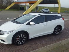 Afbeeldingslocatie: https://tweakers.net/ext/f/DBK3O8qnC6Qu66ikQFmRxyaX/medium.jpg