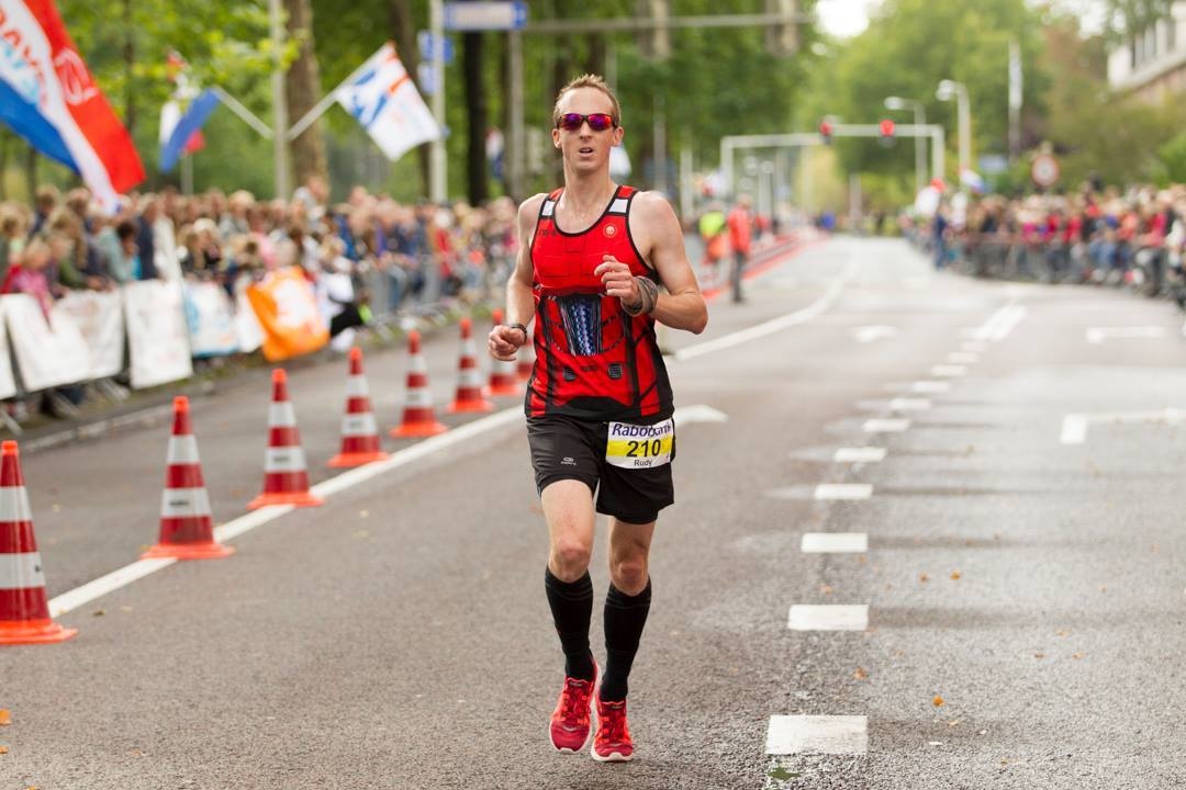 Afbeeldingslocatie: https://tweakers.net/ext/f/DUWylYVrAvbpybsQ4x51SSbj/full.jpg