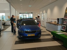 Afbeeldingslocatie: https://tweakers.net/ext/f/EEwadvvhLzk9JYxYd8wkDoUJ/medium.jpg