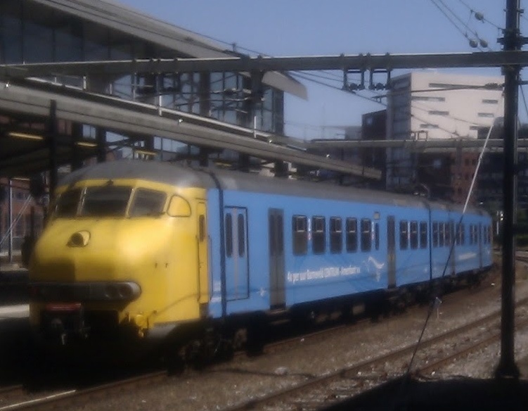 Afbeeldingslocatie: http://tweakers.net/ext/f/EW6SXeTGV9fr2ptMDckwEtyO/full.jpg?nohitcount=1