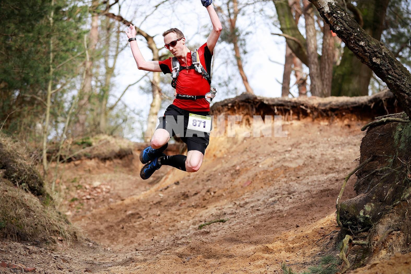 Afbeeldingslocatie: https://tweakers.net/ext/f/EZyMzAJimB8RlqjkAEyNMOx0/full.jpg