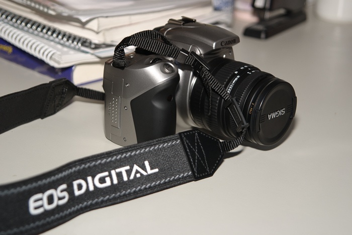 300D