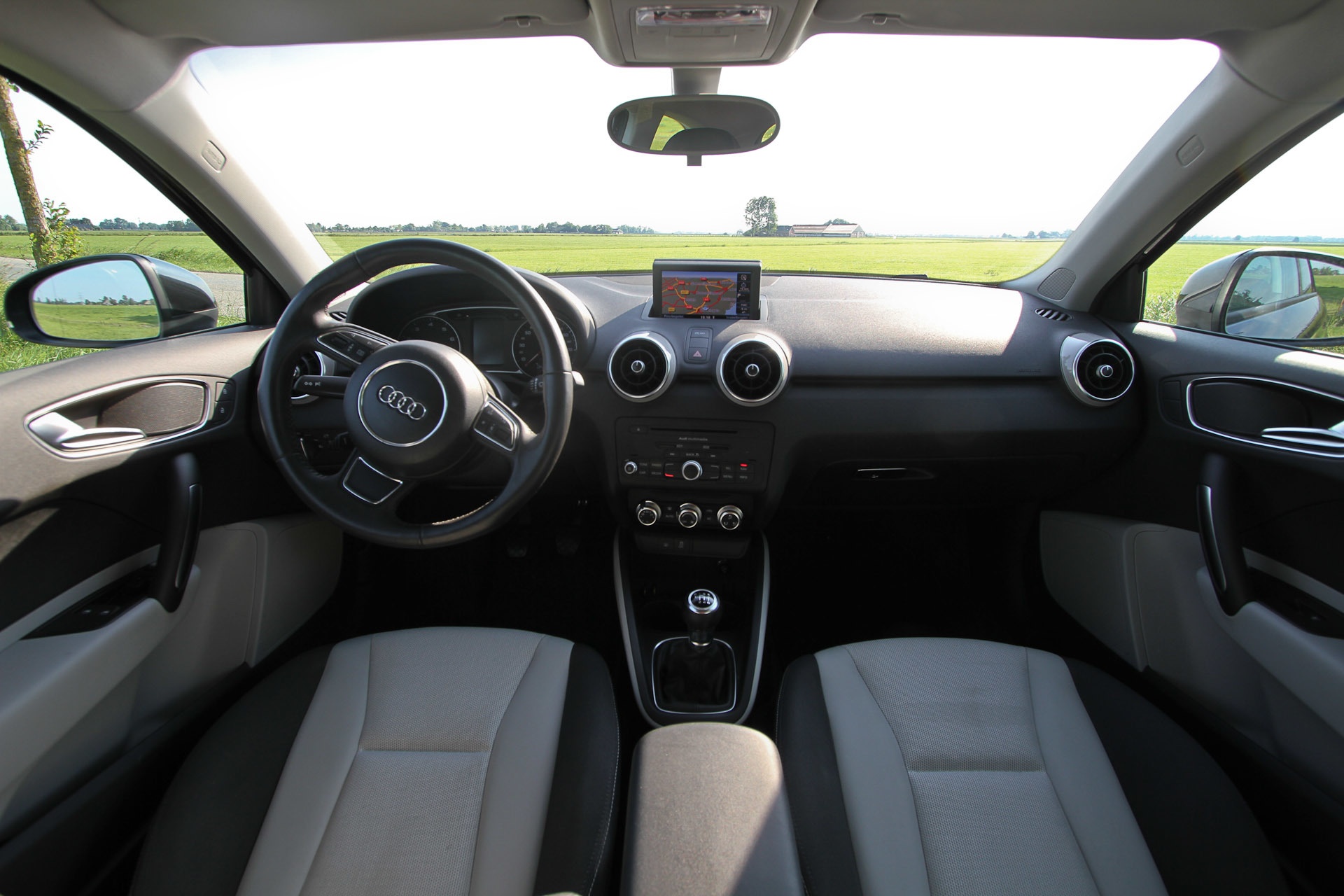 Audi A1 1.4 TFSI Ambition Pro Line Business (2011)