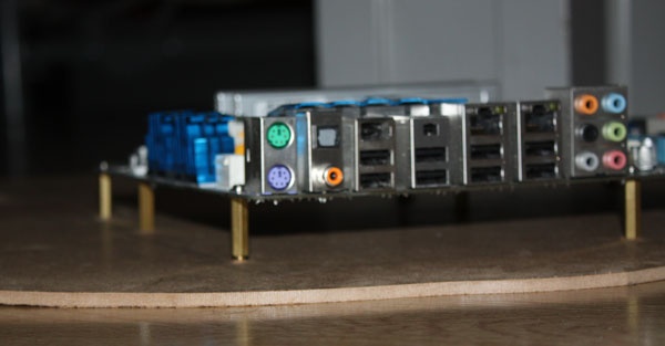 Afbeeldingslocatie: http://tweakers.net/ext/f/FDZMkyB2fRrThwaEv2zZZ8Lz/full.jpg