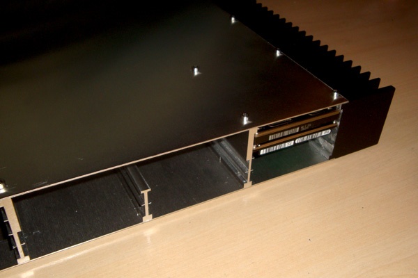 Afbeeldingslocatie: http://tweakers.net/ext/f/FKAmVpvnsFeaZvvPDJYBwEFH/full.jpg