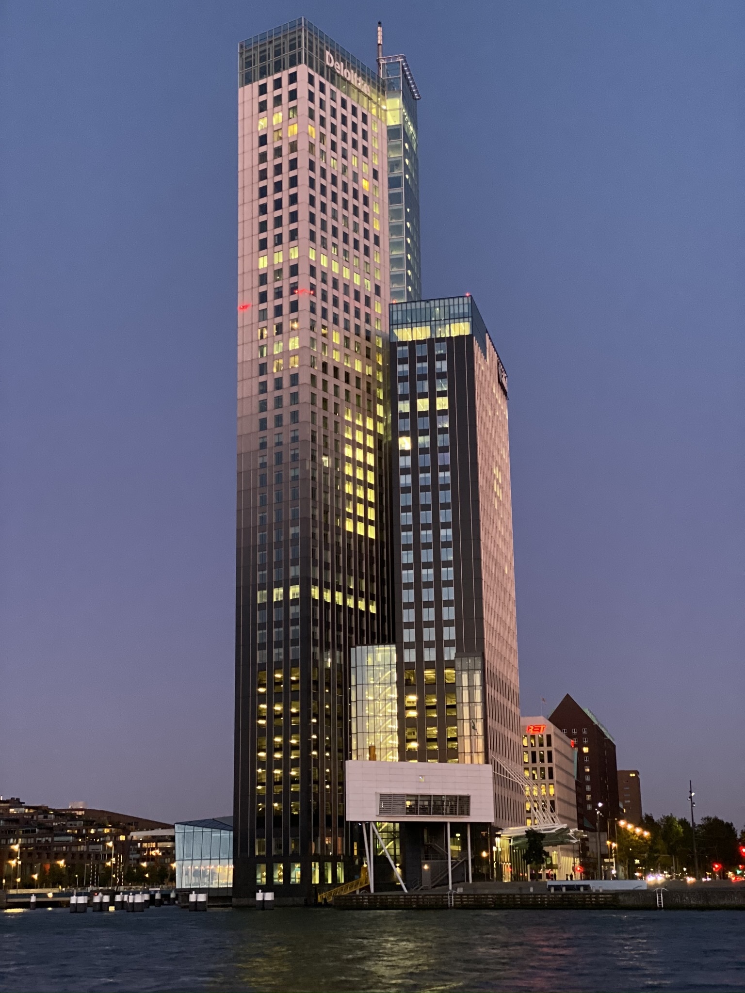 Afbeeldingslocatie: https://tweakers.net/ext/f/FZAdapXvc1nIz2PzoohgJwbW/full.jpg?nohitcount=1