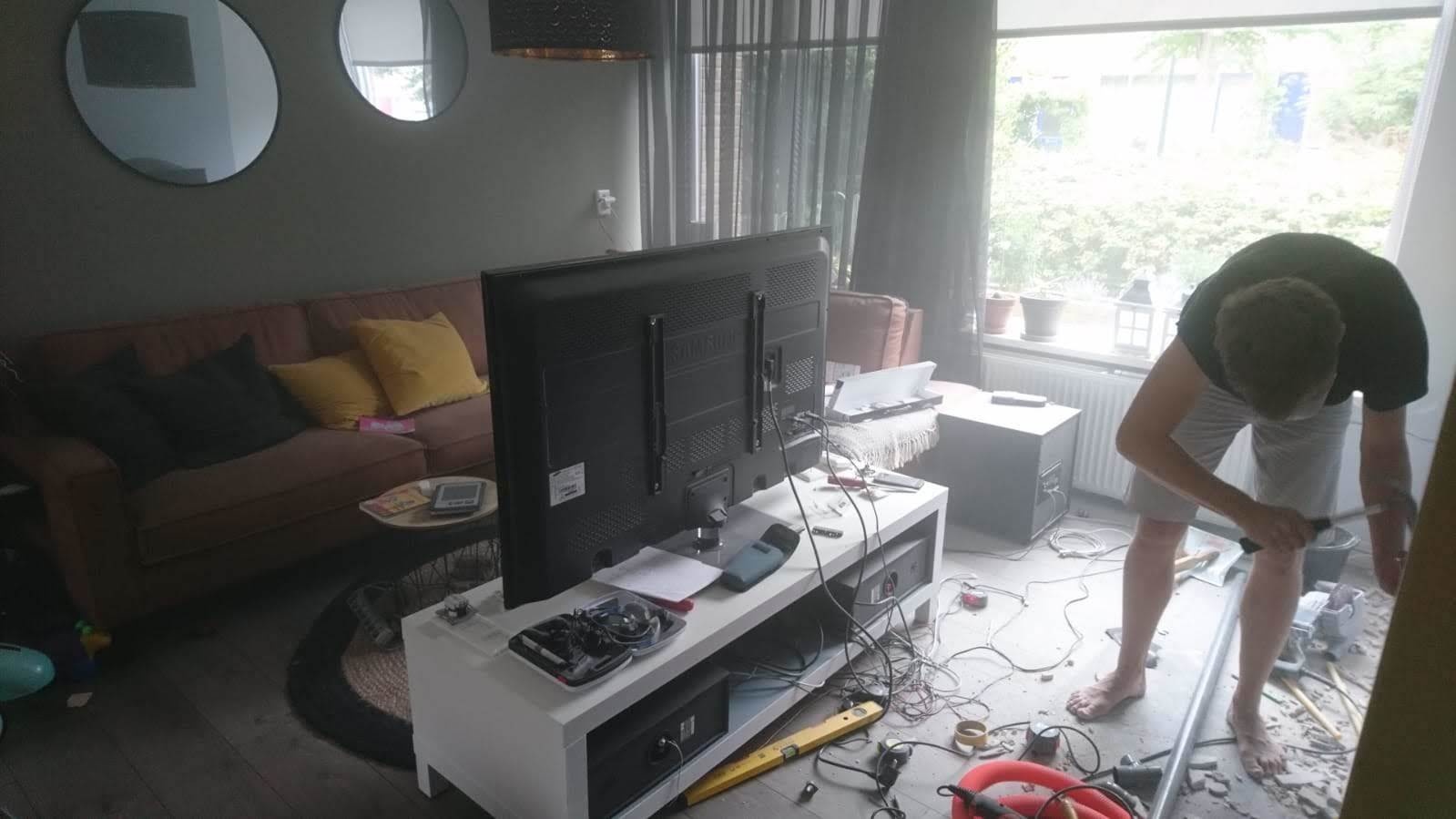 Afbeeldingslocatie: https://tweakers.net/ext/f/G5aefLaQmTrsNzYoKsf3qwU0/full.jpg