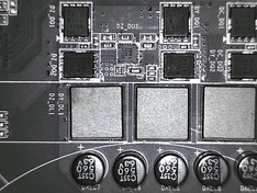 CPU VRM fases achterzijde 1