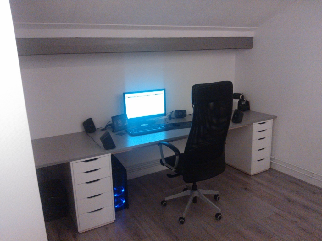 Afbeeldingslocatie: http://tweakers.net/ext/f/GD97R5IMWa8pOG75ACfuwCOH/full.jpg