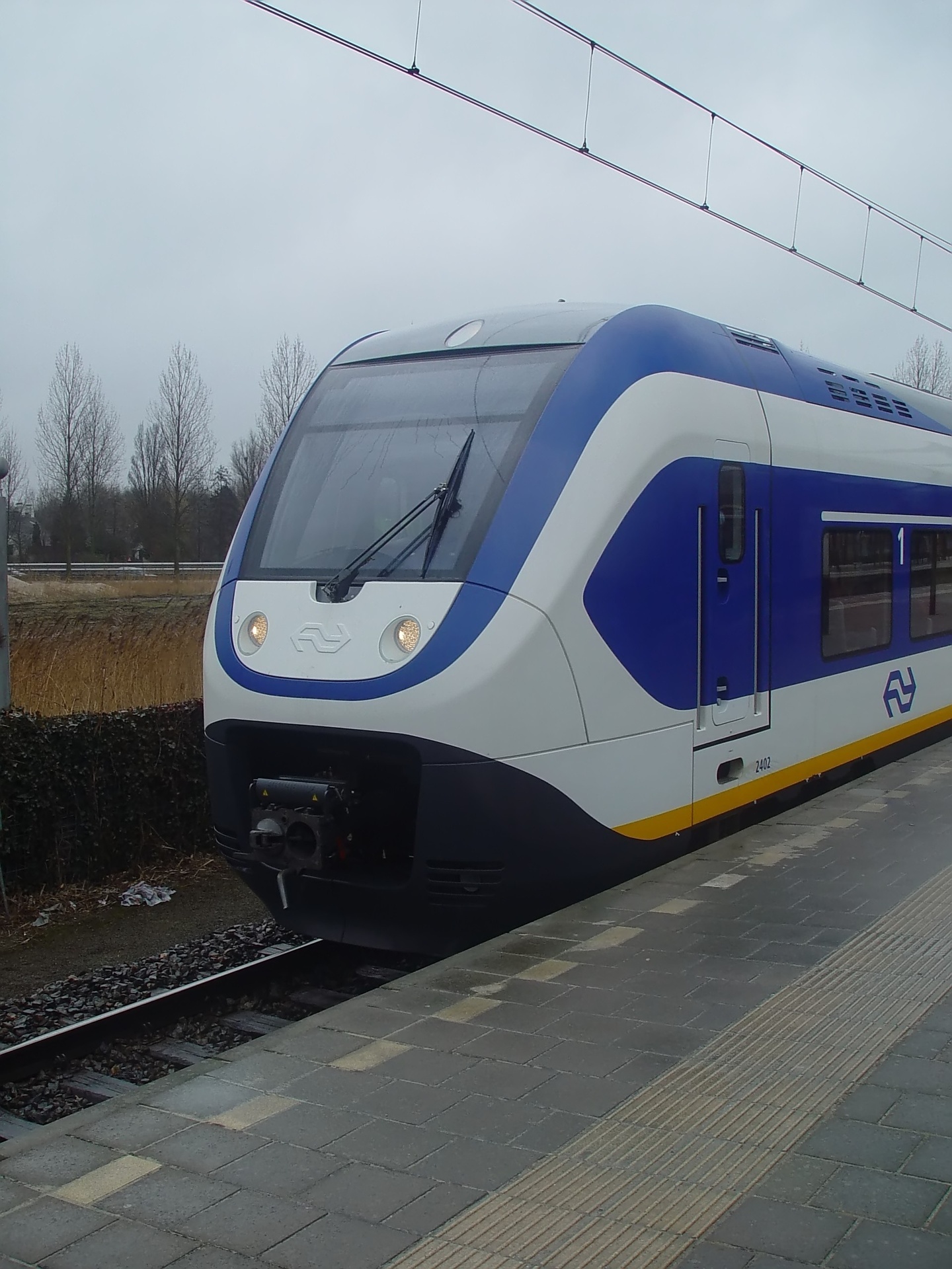 Afbeeldingslocatie: http://tweakers.net/ext/f/GVSEG52wD0Hfiv6NP48713LP/full.jpg