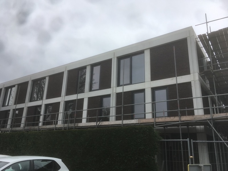 Afbeeldingslocatie: https://tweakers.net/ext/f/Gdm34xTgrCZCmzqmwsmq7924/full.jpg