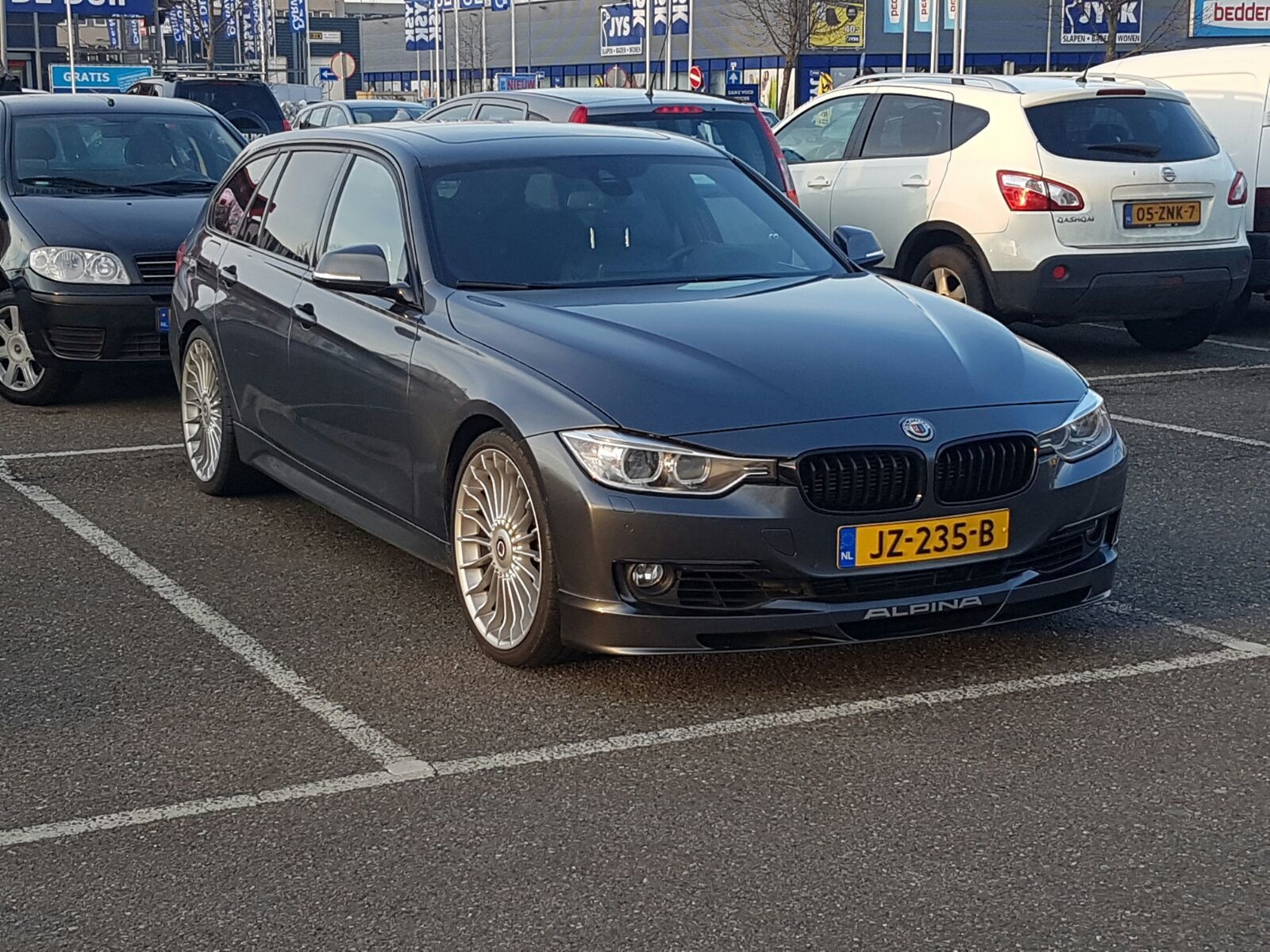 Afbeeldingslocatie: https://tweakers.net/ext/f/GnTpmexnB4k9ZuyXcQcZh88f/full.jpg