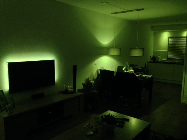 Afbeeldingslocatie: http://tweakers.net/ext/f/GnsOzg0Qi00PVweA3MTghvVQ/full.jpg