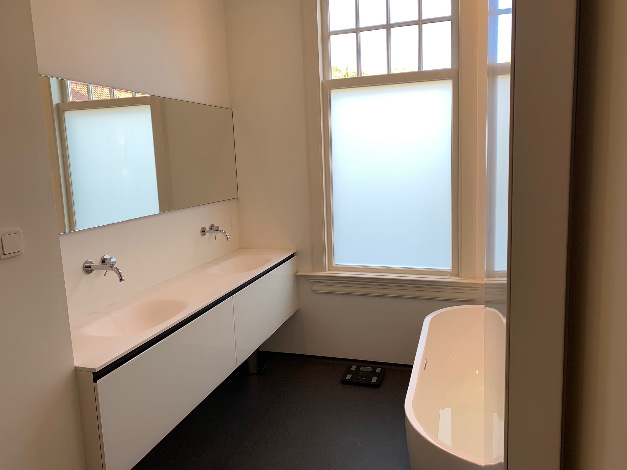 Afbeeldingslocatie: https://tweakers.net/ext/f/GrPnLSvfG0KS6yWa1LFkFfW1/full.jpg