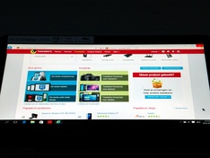 laptopscherm onder