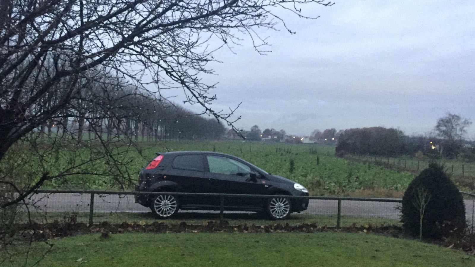 Punto_zijkant