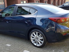 Mazda3 linksachter Mazda3 linksachter