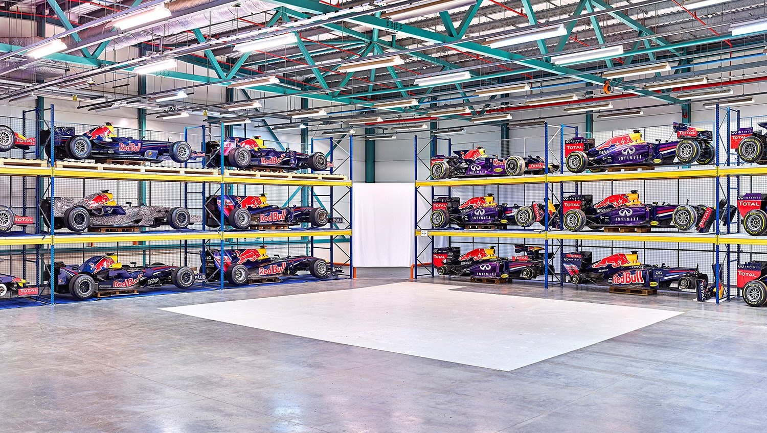 Afbeeldingslocatie: https://tweakers.net/ext/f/KSSl61UxwTSbdEHNMJPSrzIa/full.jpg