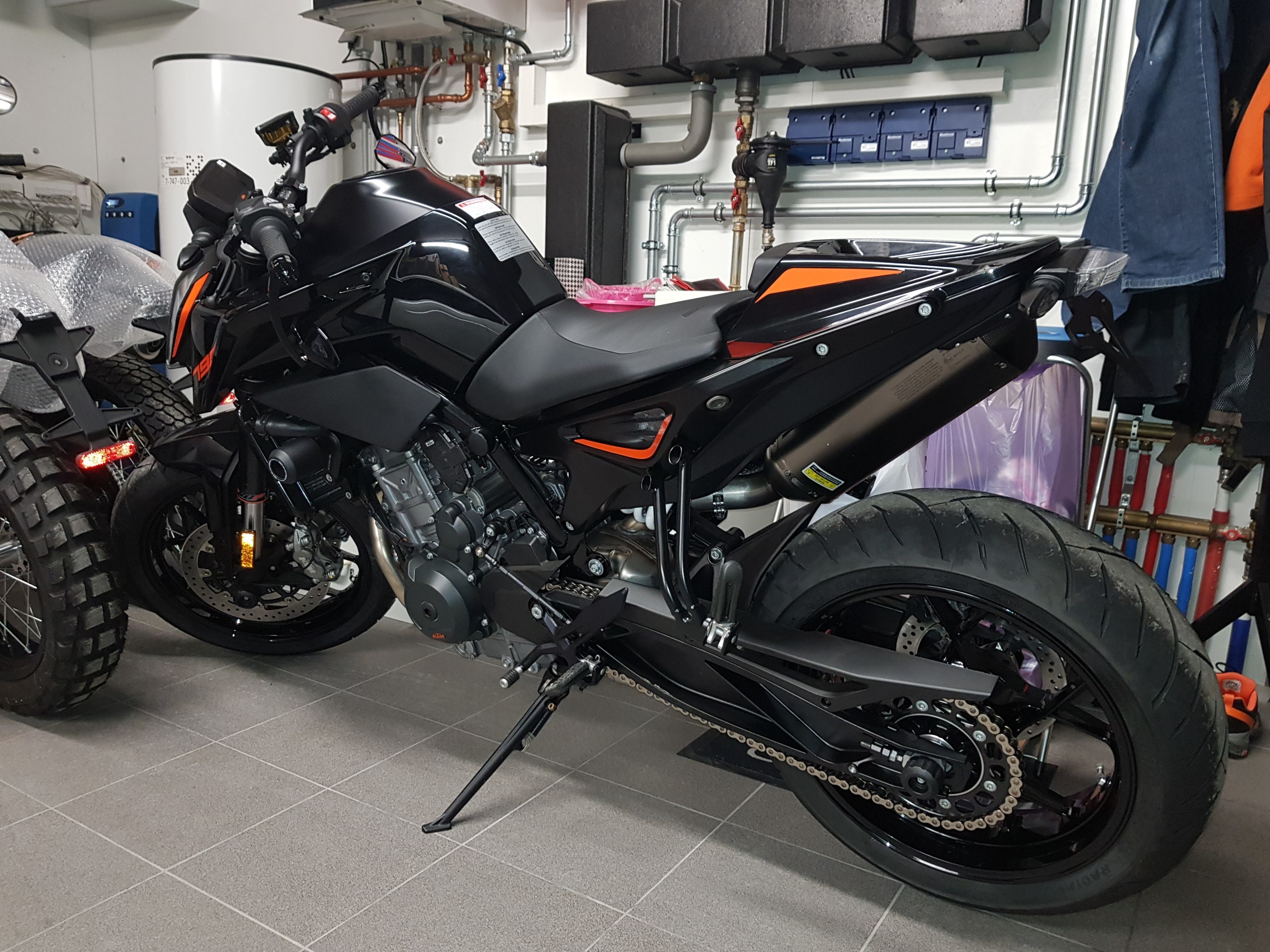 Duke 790 Duke 790