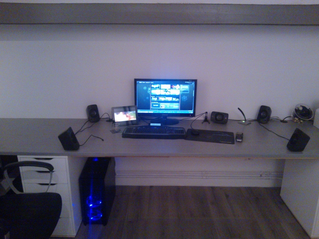 Afbeeldingslocatie: http://tweakers.net/ext/f/KoQFcchknLdylrapdQPYiN2V/full.jpg
