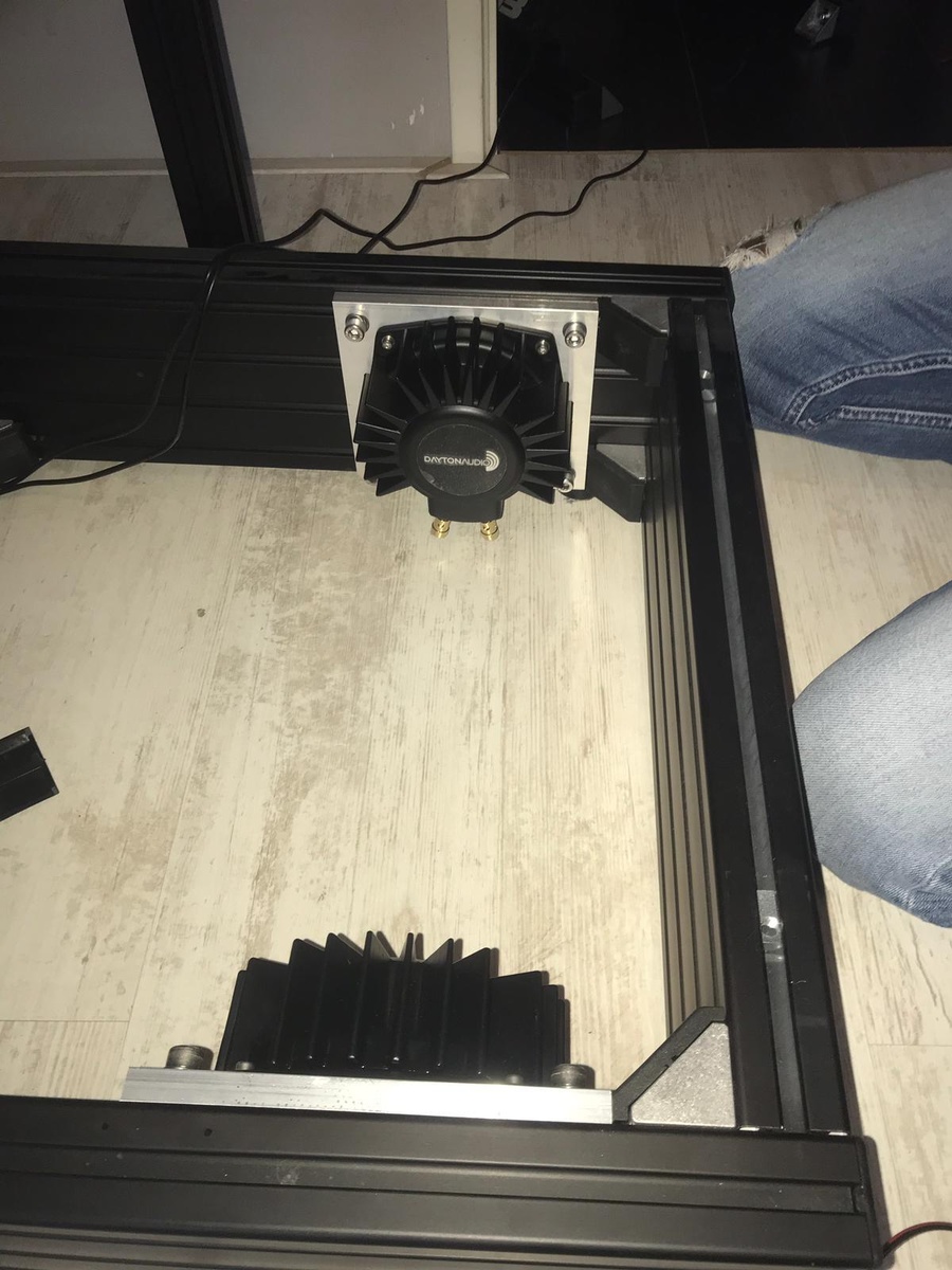 Afbeeldingslocatie: https://tweakers.net/ext/f/LV4JUaxFSV4U3zt5PHUCNtSj/full.jpg