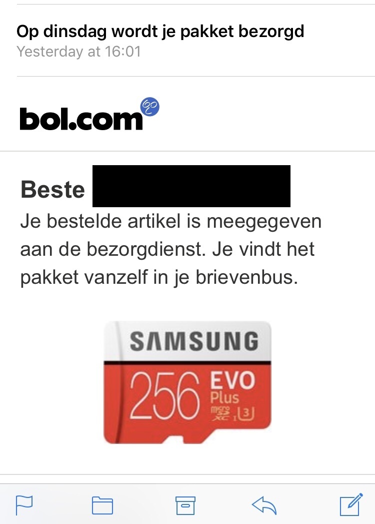 Afbeeldingslocatie: https://tweakers.net/ext/f/Lj5NExhnkeWbrzik8OxVCgv9/full.jpg